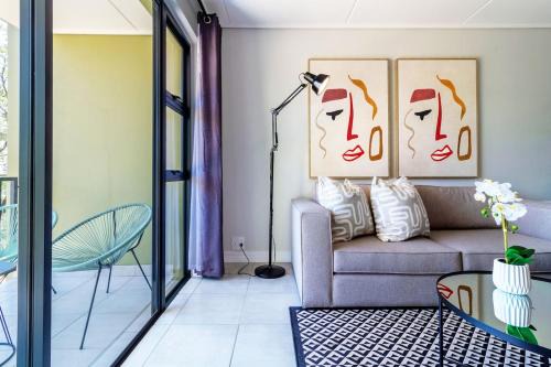 AlimamaSpaces - Nomthi's Greenlee