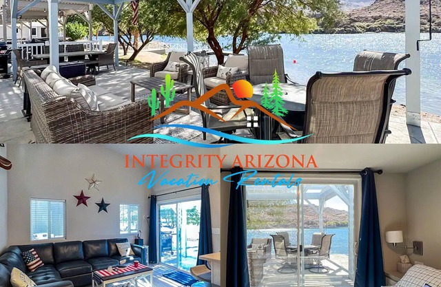All-American Escape, Riverfront! River Lodge- WB3