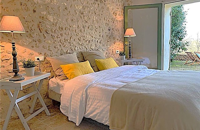 All Cottages de Monciaux Swimming pool Tennis (16/22 Pers)
