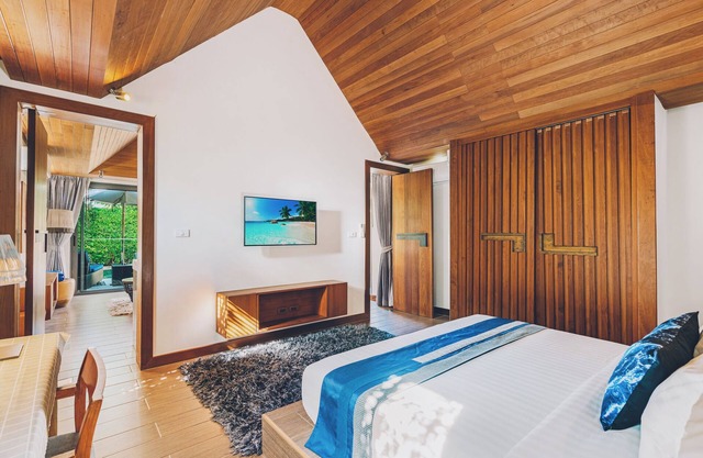 Allure Resort
