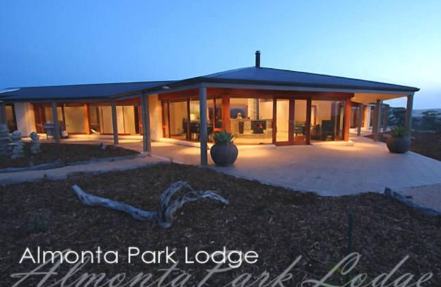 Almonta Park Lodge
