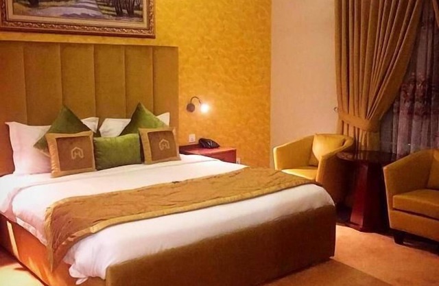 Alnoor Luxury Hotel Apartments
