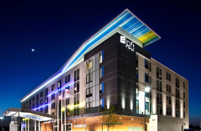 Aloft Dulles Airport North