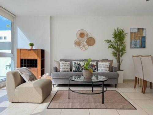 Alojamiento con vistas Costa del Este 1