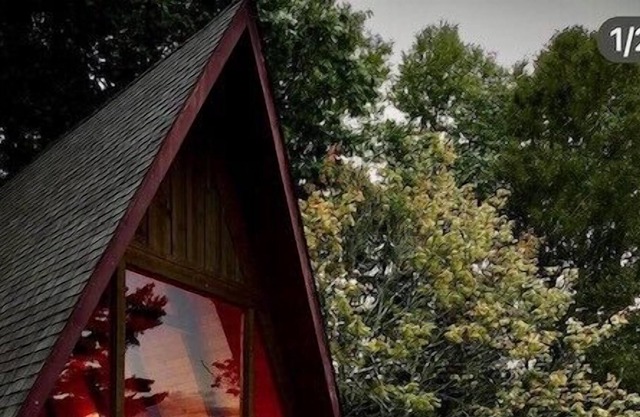 Alpenglow 3BR/ 3 bath A-frame-Gorgeous sunsets $400.00 nightly