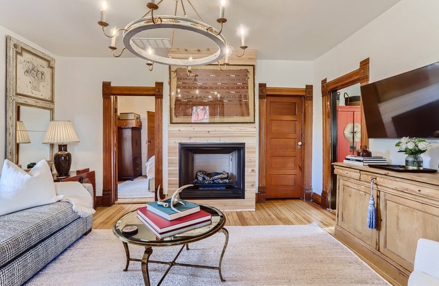 Alpine Victorian Vacation Rental