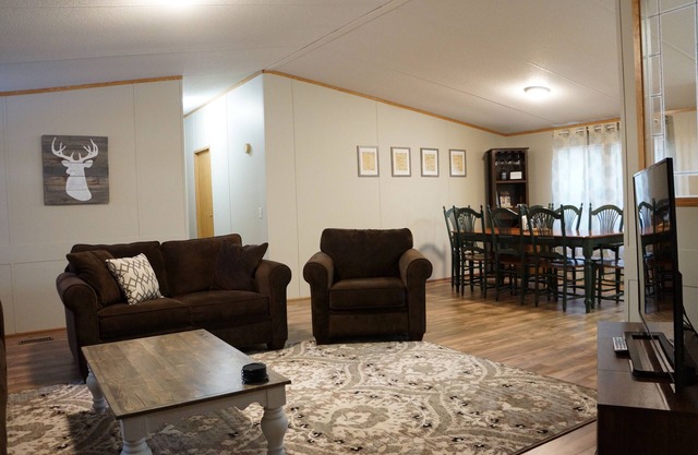 Altmar Rental on Salmon River and C5A Snowmobile Trails, huge private yard space