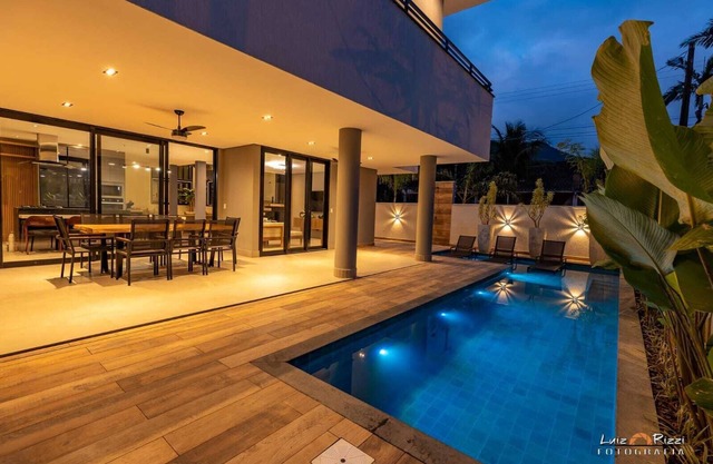 Alto Padrão 50mts da Praia com Piscina Aquecida - Cond. Salga - Lagoinha