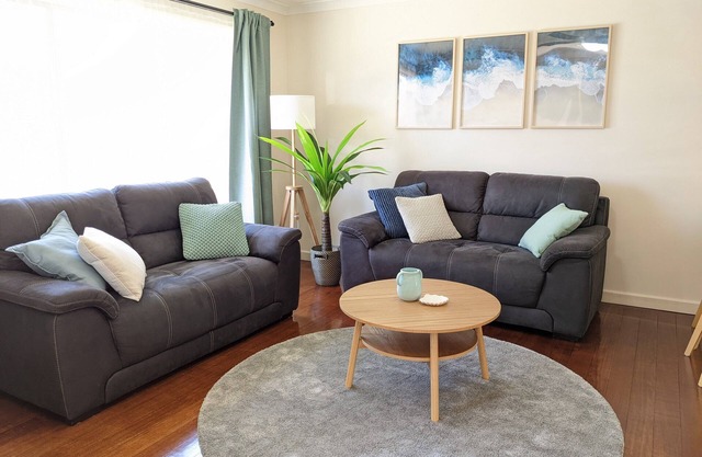 Altona Beachfront Haven - 2 Bed, 2 Bath