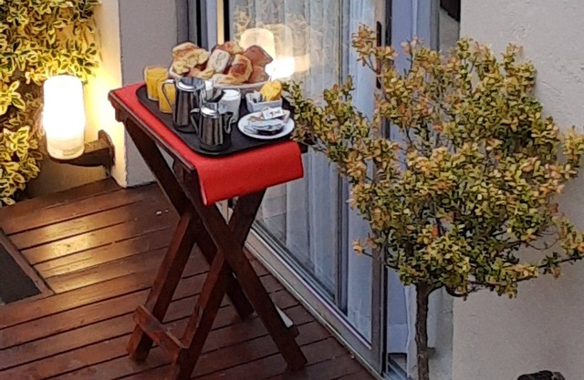 Altos Valeria Apart Hotel