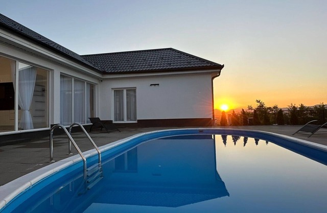 Amal Residence - Villa with Swimming Pool