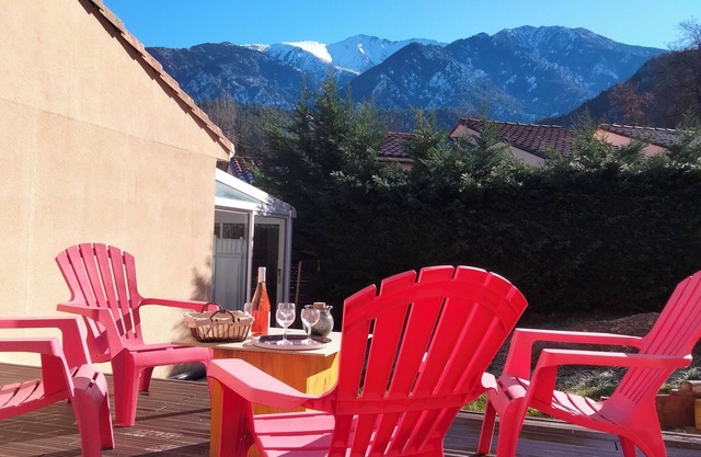 Amandier du Canigou A new, single-storey, detached house facing the Canigou mountains