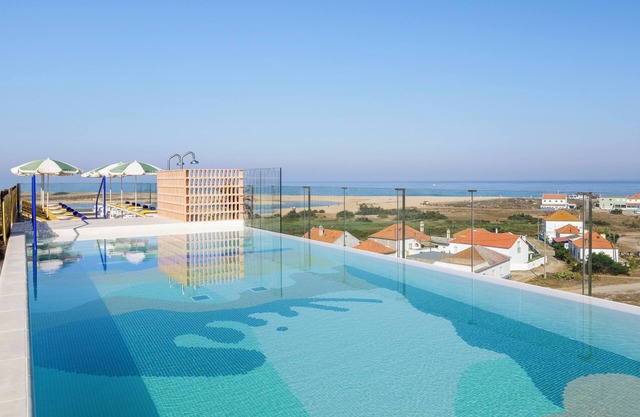 Amarello Hotel Praia Santo Andre, Tapestry Collection Hilton