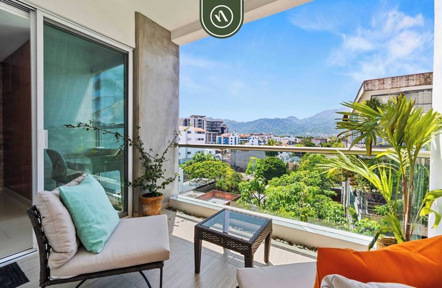 Amazing 1BR Condo - Pool - BBQ in Versalles