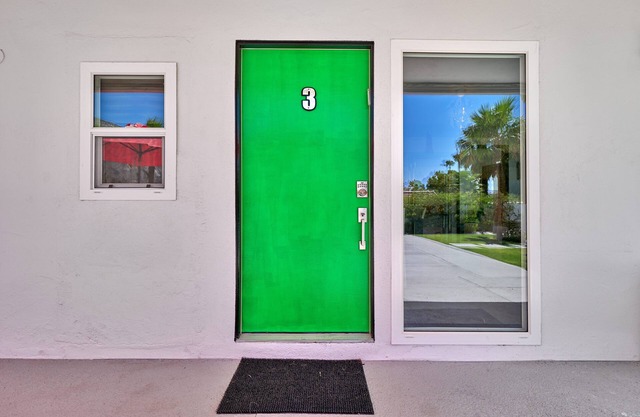 AMAZING 2 bedroom UNIQUE unit in boutique Compound