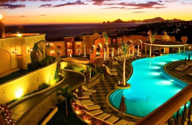 Amazing 2BR Family Suite at Cabo