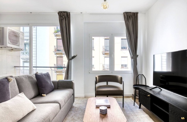 Amazing 2BR in Retiro, in the best of Madrid