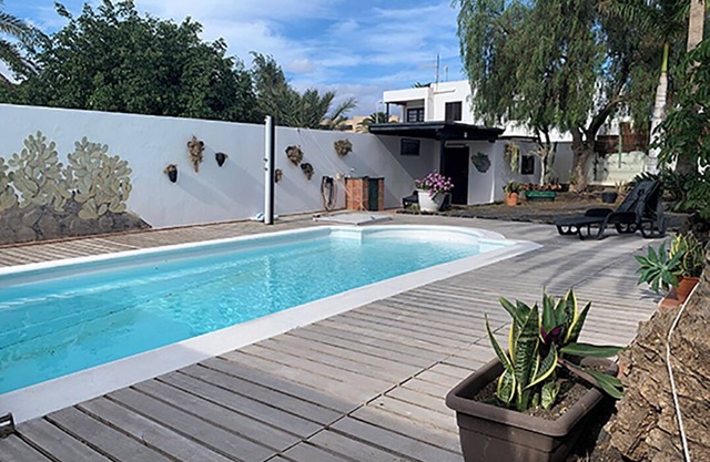 Amazing 4 bedrrooms villa with private swimming pool