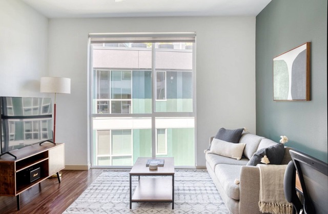 Amazing Ballard 1BR w/W/D, BBQ & Gym, near Waterfront, by Blueground