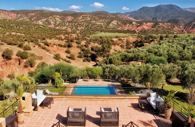 Amazing "beldi-chic" villa with swimming pool & breathtaking view!