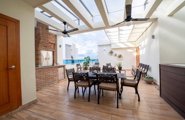Amazing condo + hot tub!
