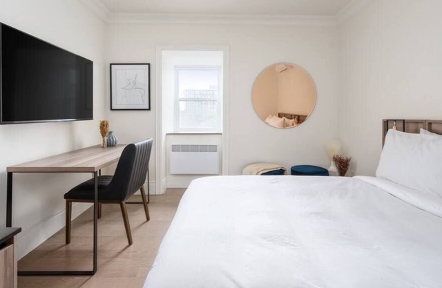 Amazing fully renovated room