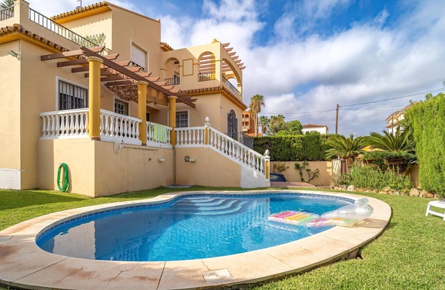 Amazing home in Rincon de la Victoria