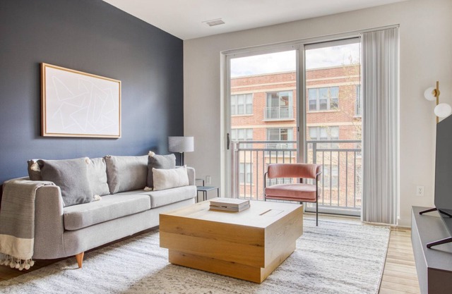 Amazing H Street 1BR w/Rooftop Pool & Gym, walk to Metro, by Blueground