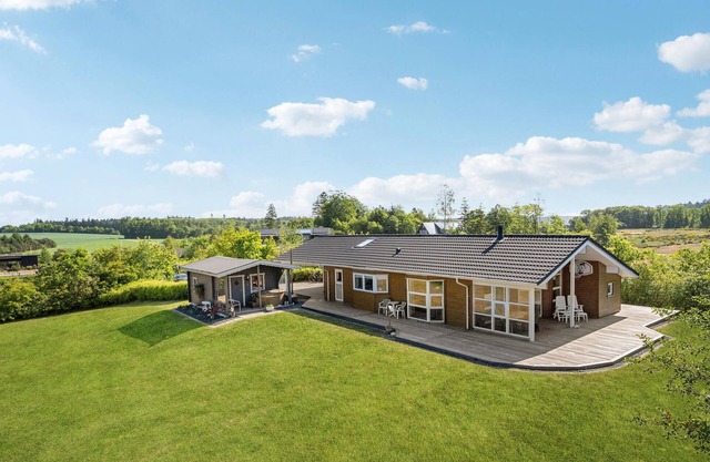 Amazing home in Ejstrupholm with sauna