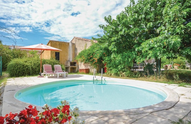 Amazing home in Gargas