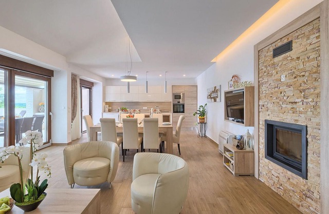 Amazing home in Gracisce