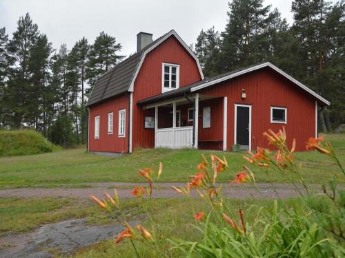 Amazing Home In Gunnebo With 1 Bedrooms And Sauna