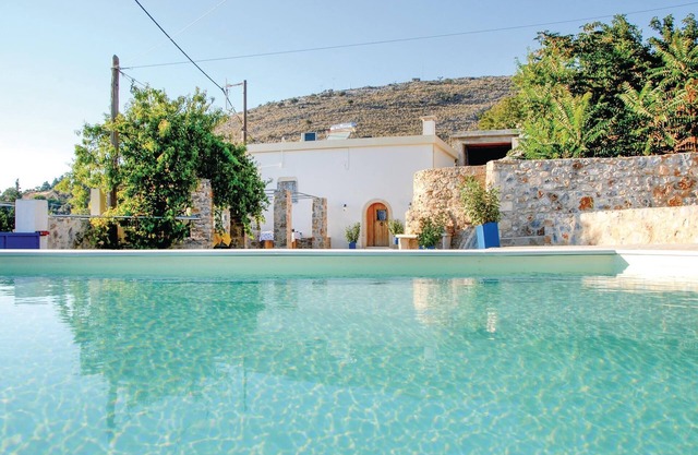Amazing home in Malaxa, Chania
