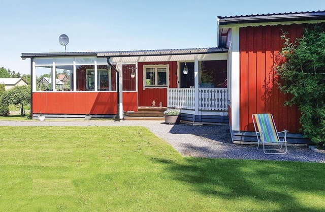 Amazing home in Säffle with kitchen