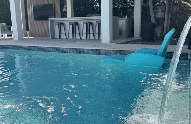 Amazing Miami Home Pool & BBQ