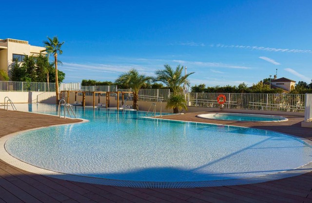 Amazing modern apartment 500 m from the beach in Jardinana Lotus La Cala