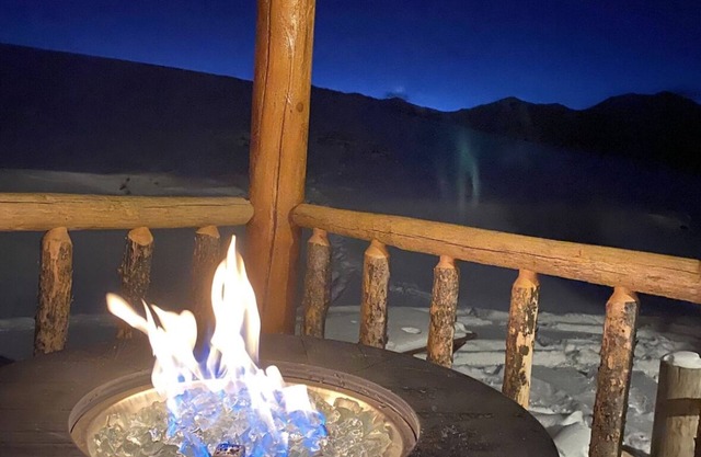 Amazing Mountain Cabin in the BigHorn mountains