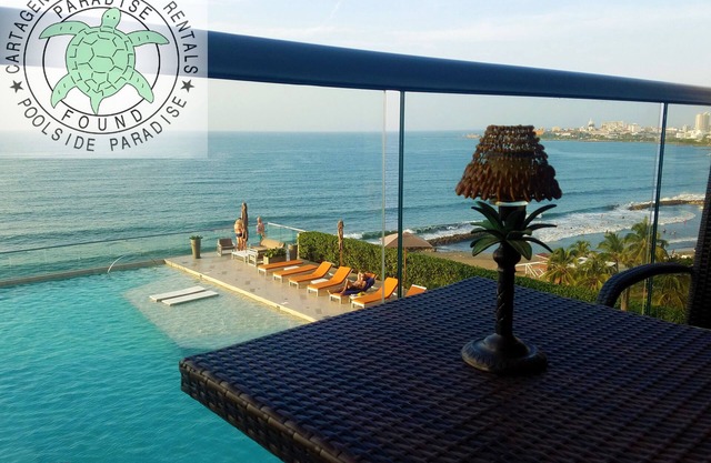 Amazing Poolside Paradise! Super-fast internet!