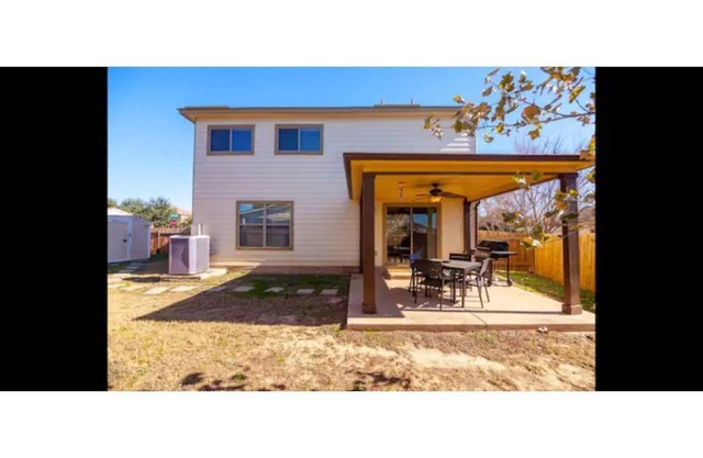 Amazing Spacious Home in the Middle of Everything!