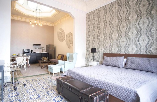 AmazINN Places Rooftop and Jacuzzi VIII