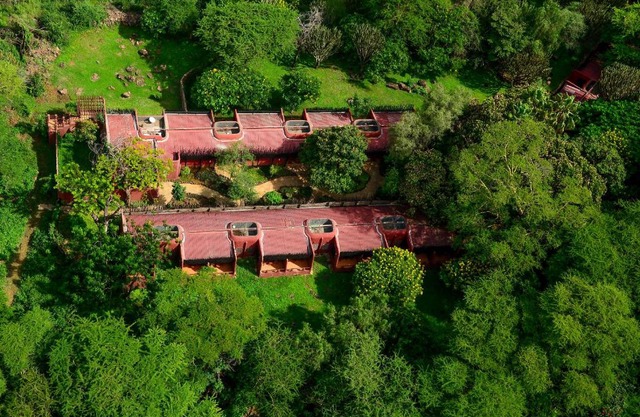 Amboseli Serena Safari Lodge