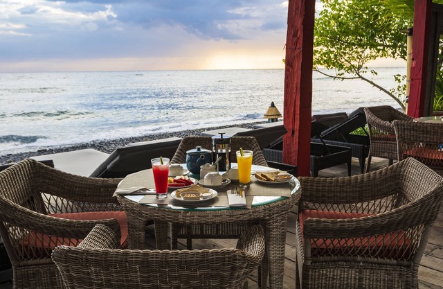 Amed Lodge with seaview and diving spot