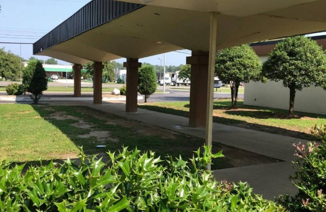 Americas Value Inn Wilson Ground 