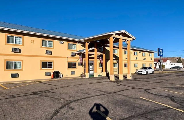 Americas Best Value Inn & Suites Sidney