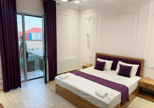 Amir Mumtoz Hotel