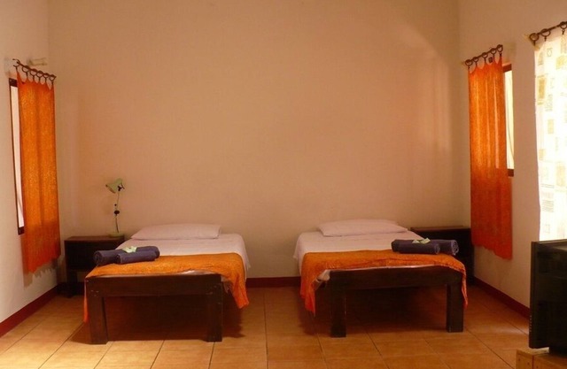 Ampioloft without kitchen in villa of 3Apt.immersa 2Hect natural park with swimming pool