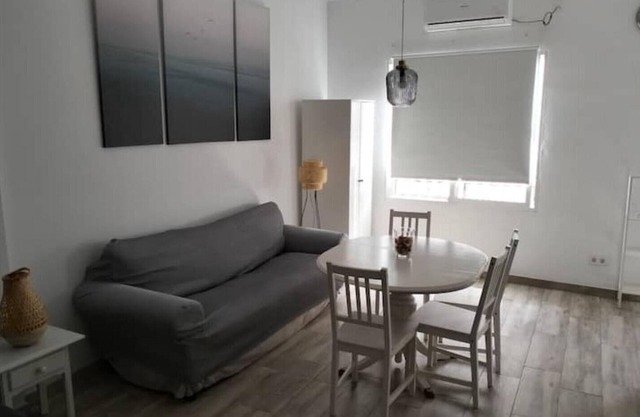Amplio Apartamento en los Remedios