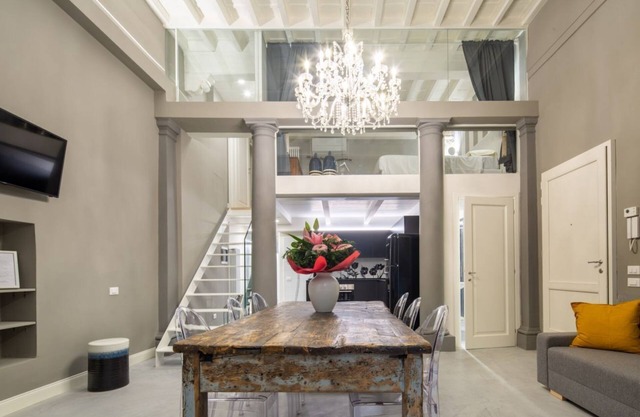 An amazing home in Florence by Mmega