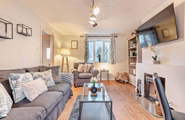 An inviting and warm, dog friendly holiday cottage - Snowdrop Cottage