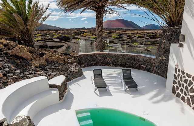 An Oasis in the middle of the Volcano!
